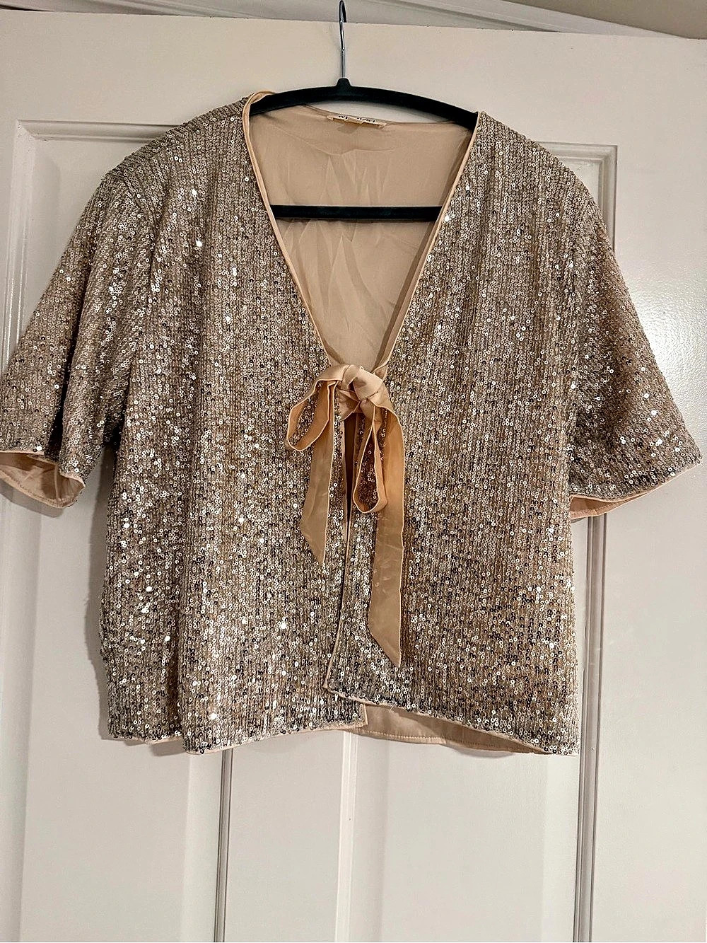 WISH LIST Sequin Open Front Jacket in Gold Size Medium Like New